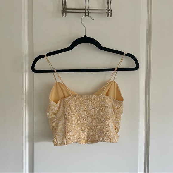 Abercrombie Yellow Floral Faux Silk Ruched Cami - Picture 7 of 9